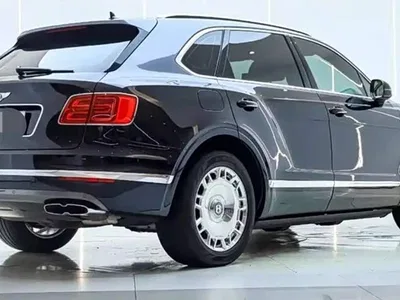 2018 Bentley Bentayga 4.0T V8, фото 3, лот 10243026
