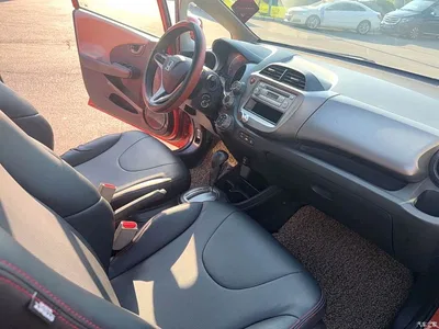 2011 Honda Fit 1.3L Automatic Comfort, фото 4, лот 10954718