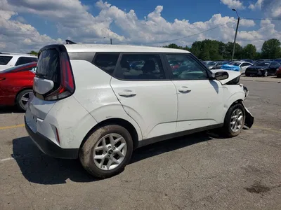 2024 KIA SOUL LX, фото 3, лот 10779748