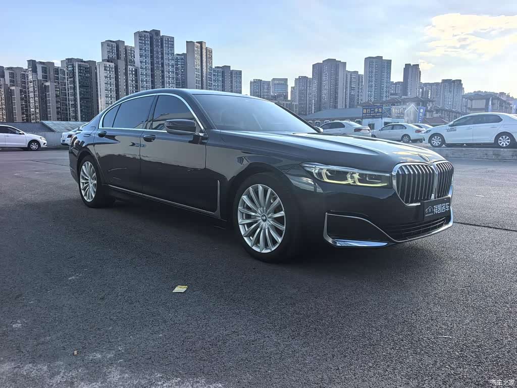 2021 BMW 7 Series Model 730Li Luxury Package, фото 3, лот 11219191