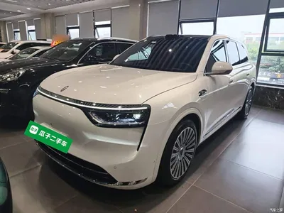 2025 AITO Wenjie AITO M8 Extended Range Ultra 53.4kWh 6-Seater, фото 1, лот 11174836