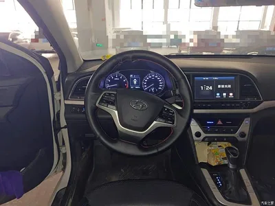 2016 Hyundai Elantra 1.6L Auto Smart·Luxury Edition, фото 3, лот 10375979