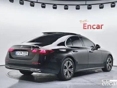 2024 Mercedes-Benz E-Class E200 Avantgarde, фото 2, лот 10166991