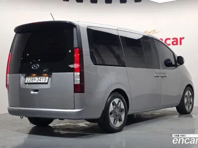 2023 Hyundai Staria L3.5 Tourer 9-Seater, фото 2, лот 10144838