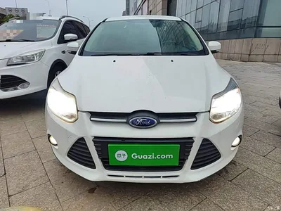 2012 Ford Focus Hatchback 1.6L Automatic Comfort, фото 3, лот 11175062