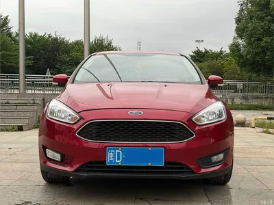 2018 Ford Focus Hatchback Classic 1.6L Automatic Trend Smart Edition, фото 2, лот 10305943