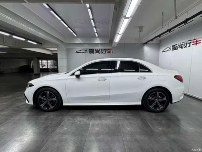 2025 Mercedes-Benz A-Class A 200 L Fashion Edition, фото 4, лот 10261795