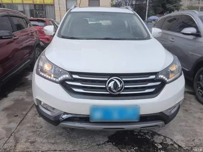 2015 Dongfeng Aeolus Dongfeng Fengshen AX7 2.0L Manual Zhiyi Edition, фото 3, лот 10821895
