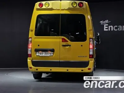 2020 Renault Master School Bus, фото 4, лот 10194883