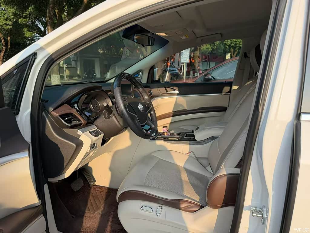 2023 Buick GL8 Model Land Business Class Comfort, фото 4, лот 11214819