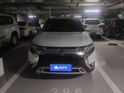 2020 Mitsubishi Outlander 2.0L 2WD Premium 5-seater, фото 2, лот 10340048