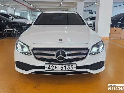 2017 Mercedes-Benz E-Class E220d Avantgarde, фото 2, лот 10074419