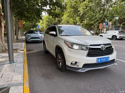 2015 Toyota Highlander 3.5L AWD Elite Edition 7-seater, фото 3, лот 10296252