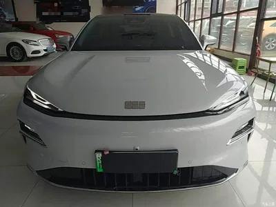 2025 Geely Galaxy Galaxy Xingyao 8 130km EM-i Premium Edition, фото 3, лот 10834465