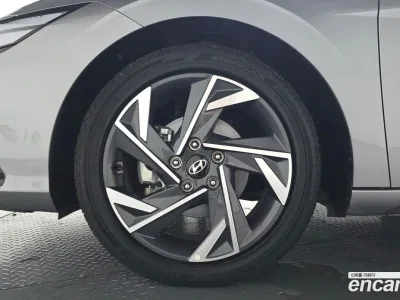 2026 Hyundai AVANTE Inspiration, фото 4, лот 10189409
