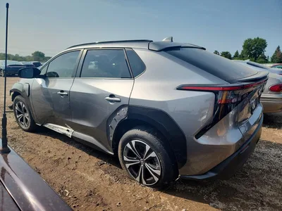 2023 TOYOTA BZ4X XLE, фото 2, лот 10536151