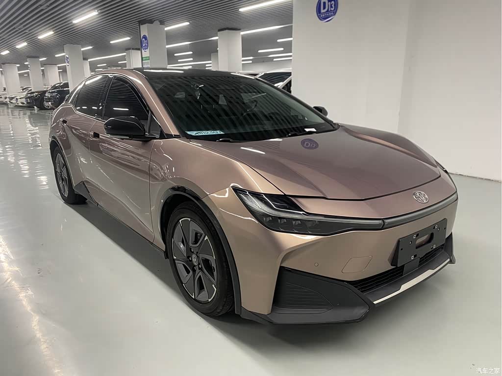2023 Toyota bZ3 616km Long Range PRO, фото 3, лот 11089232