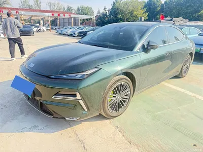 2025 Geely Galaxy Galaxy Xingyao 8 130km EM-i Premium Edition, фото 1, лот 11568454