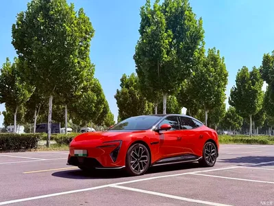 2025 Avatr 06 Model Pro Extended Range Edition, фото 1, лот 10407338