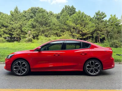 2021 Ford Focus Sedan EcoBoost 180 Auto ST Line, фото 3, лот 10279498