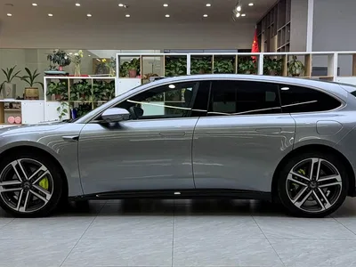 2025 NIO ET5T Model Champion Commemorative Edition 75kWh Touring, фото 3, лот 10842029