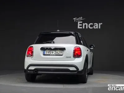 2023 Mini Cooper 5Door Classic, фото 4, лот 10183080