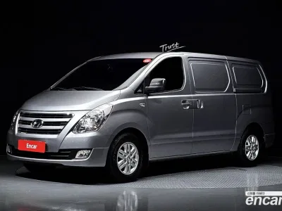 2017 Hyundai Starex 3-Seater VAN, фото 1, лот 10213762