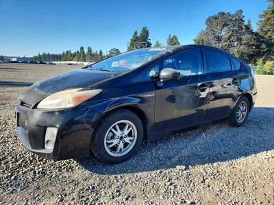 2011 TOYOTA PRIUS TWO, фото 1, лот 10521345
