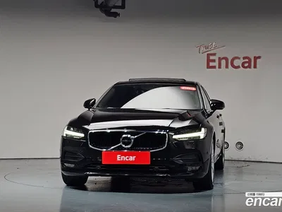 2018 Volvo S90 D4 Momentum, фото 2, лот 10208115