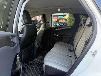 2020 Ford Escape EcoBoost 245 AWD Premium Edition, фото 3, лот 10296395