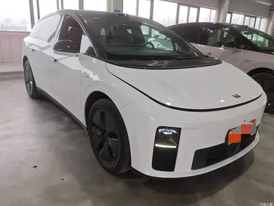 2025 Li Auto i6 2WD Base Model, фото 2, лот 10349029