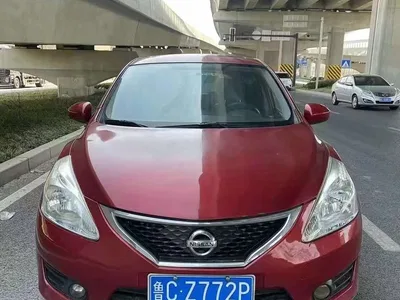 2013 Nissan Tiida 1.6L CVT Cool Edition, фото 2, лот 10346710