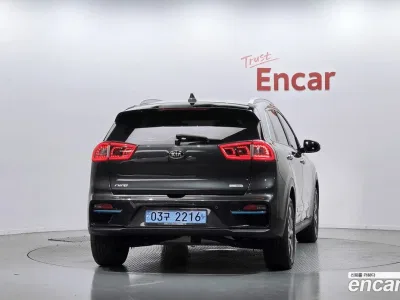2021 Kia Niro Prestige, фото 4, лот 10177334