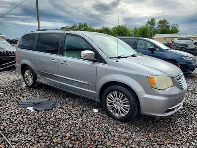 2013 CHRYSLER TOWN & COUNTRY TOURING L, фото 4, лот 10868621