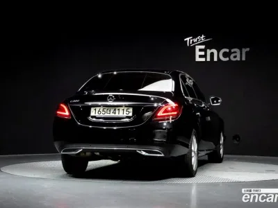 2020 Mercedes-Benz C-Class C200 Avantgarde, фото 3, лот 10041863