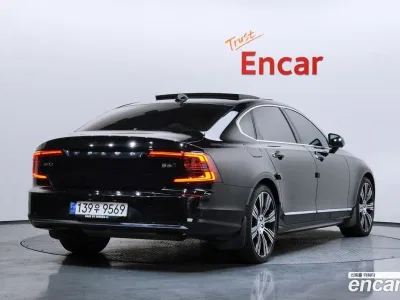 2023 Volvo S90 B6 AWD Ultimate Bright, фото 2, лот 10124533
