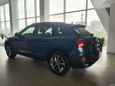 2025 Audi Q5L 40 TFSI Fashion Dynamic, фото 3, лот 10239889