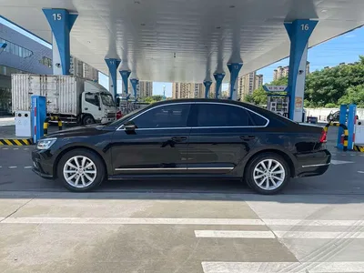 2017 Volkswagen Passat 330TSI DSG Prestige, фото 3, лот 10411373