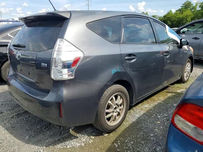 2013 TOYOTA PRIUS V THREE, фото 3, лот 10891295