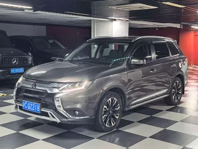 2019 Mitsubishi Outlander 2.4L 4WD Deluxe Edition 7-Seater China VI, фото 1, лот 10339393