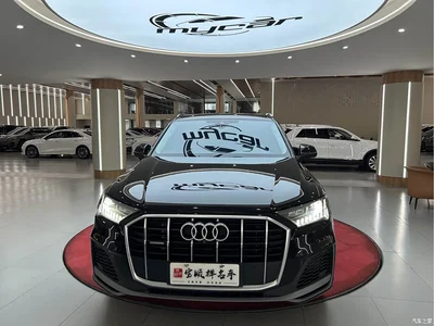 2023 Audi Q7 55 TFSI quattro S line Sport, фото 2, лот 11568292