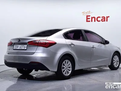 2014 Kia K3 Luxury, фото 2, лот 10228186