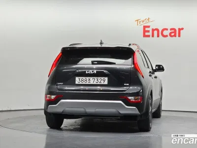 2022 Kia Niro Prestige, фото 3, лот 10077114