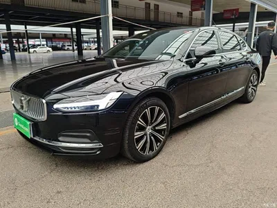 2022 Volvo S90 B5 Momentum Luxury Edition, фото 2, лот 11448838