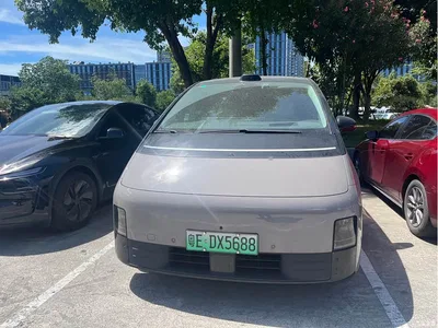 2024 Li Auto MEGA Ultra, фото 2, лот 10447057