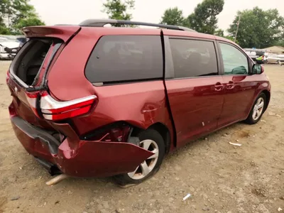 2017 TOYOTA SIENNA LE, фото 3, лот 10548782