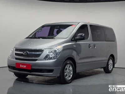 2015 Hyundai Starex 12-Seater Wagon, фото 1, лот 10678557