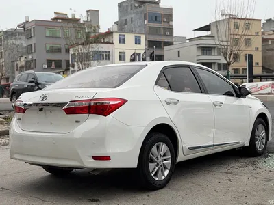 2014 Toyota Corolla 1.6L CVT GL-i, фото 2, лот 10448171