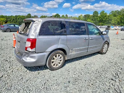 2016 CHRYSLER TOWN & COUNTRY TOURING, фото 3, лот 10868975