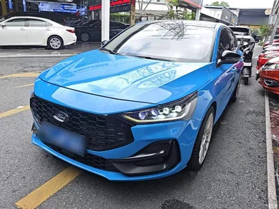 2022 Ford Focus Hatchback EcoBoost 180 Automatic ST Line, фото 2, лот 10422492